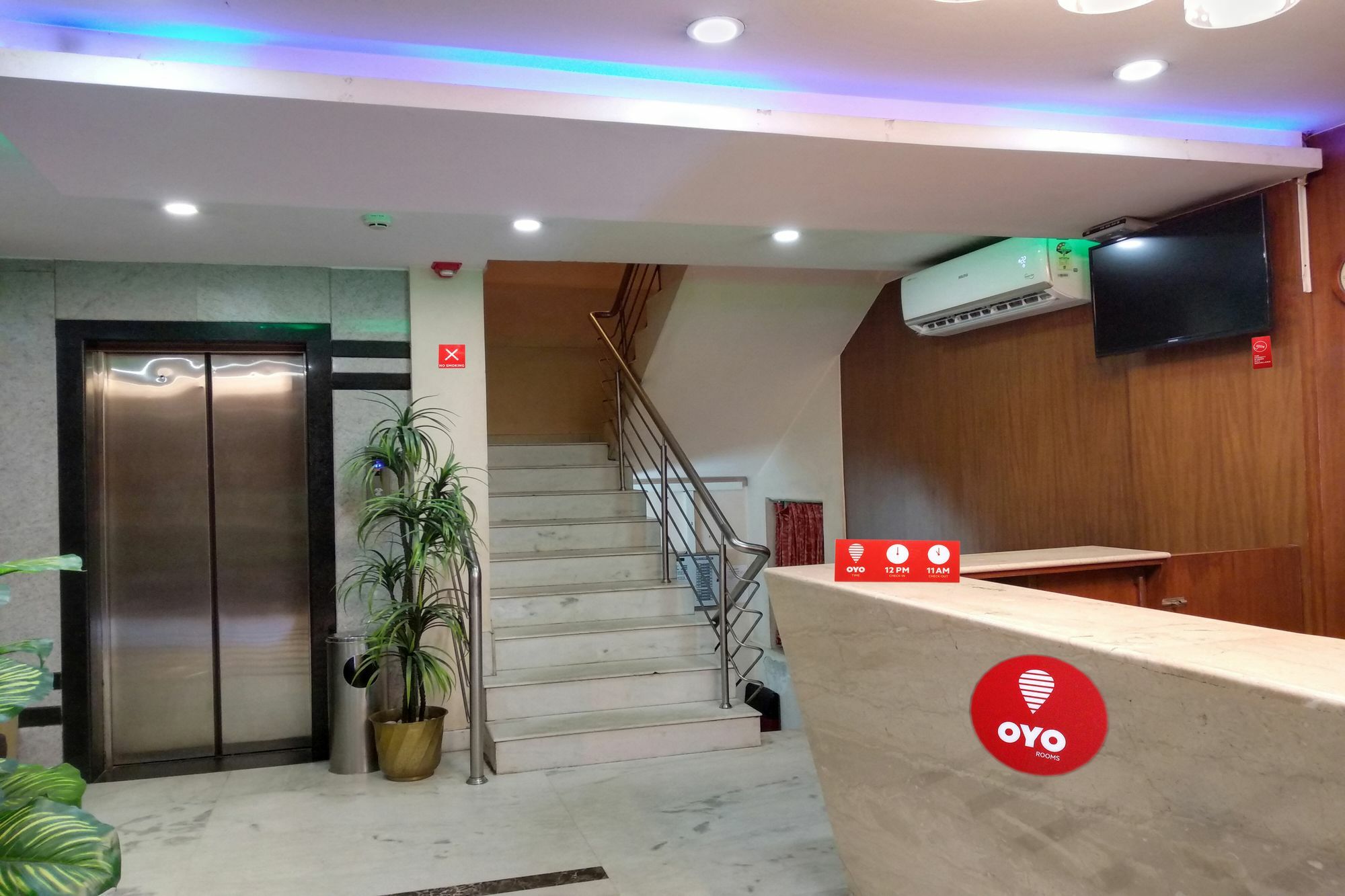 欧西亚国际酒店 班加罗尔 外观 照片